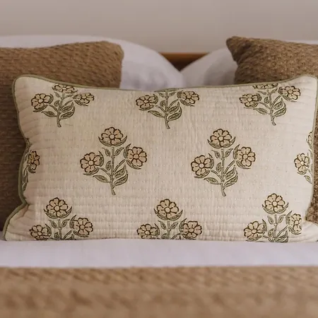 Tyson Place, 2 Bed Renovated Apartment, * Эмблсайд